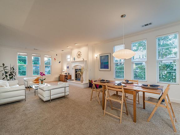 Living / Dining Rooms