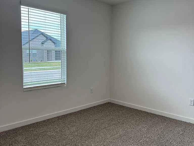 6316 Warwick Dr — Photo 20