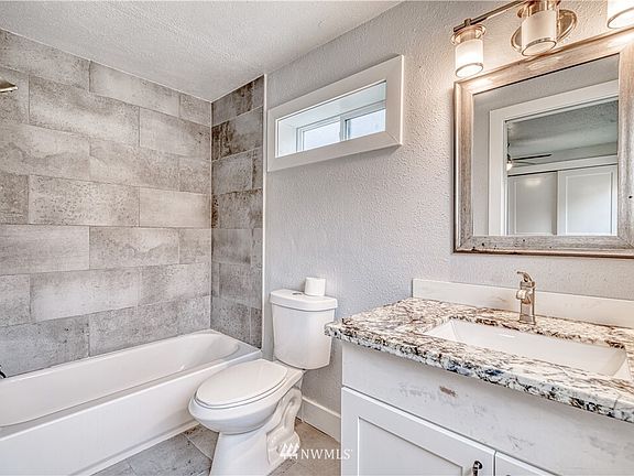 5th image of 1016 S 37th St