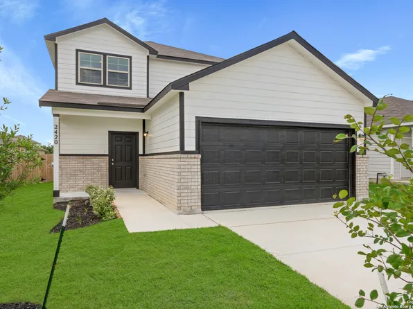 2420 Dino Drive, Seguin, TX 78155