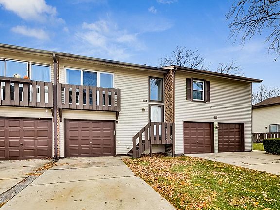 2nd image of 7725 W Grovewood Ln