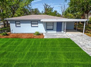 8902 Temple Park Dr, Tampa, FL 33637