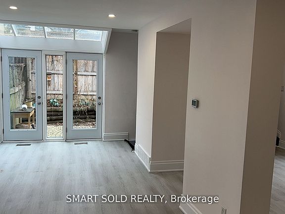 5th image of 42A Amelia St