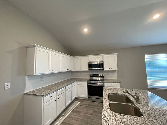 20230220_181728204_iOS_02212023