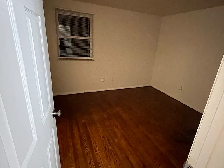 6519-6523 Conway Dr #6519.5 — Photo 7