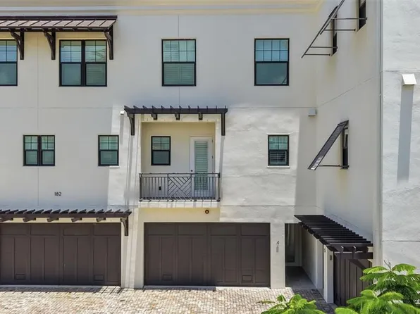 182 Brightwater Dr #4, Clearwater, FL 33767