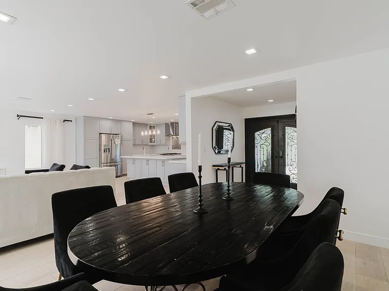 11072 Chimineas Ave — Photo 5