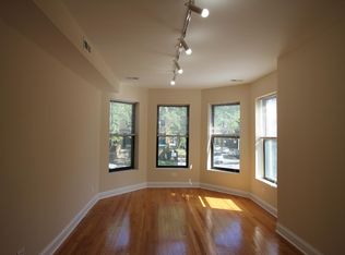5400 N Winthrop Ave #A57043DC6, Chicago, IL 60640
