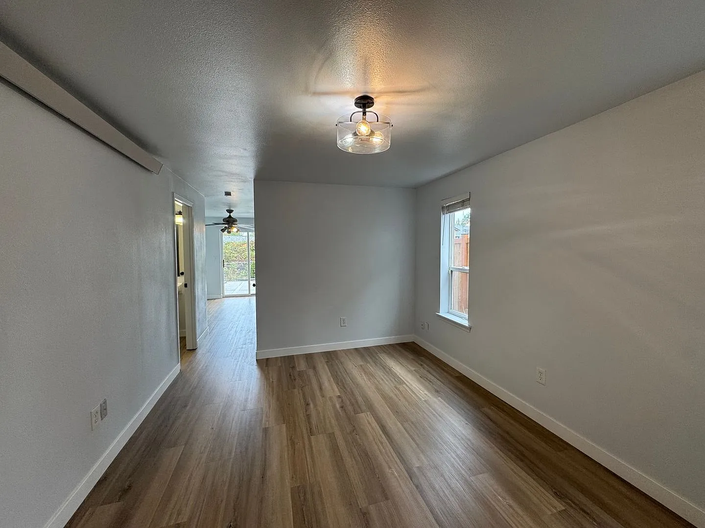 Home Sweet Home! Three Bedroom with Convenience! — Photo 3