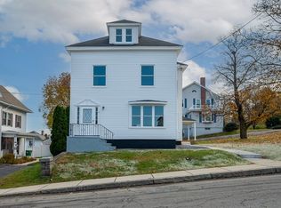 7 School St, Clinton, MA 01510