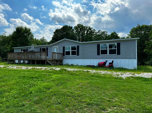 237 Hilltop Rd, Clay City, KY 40312