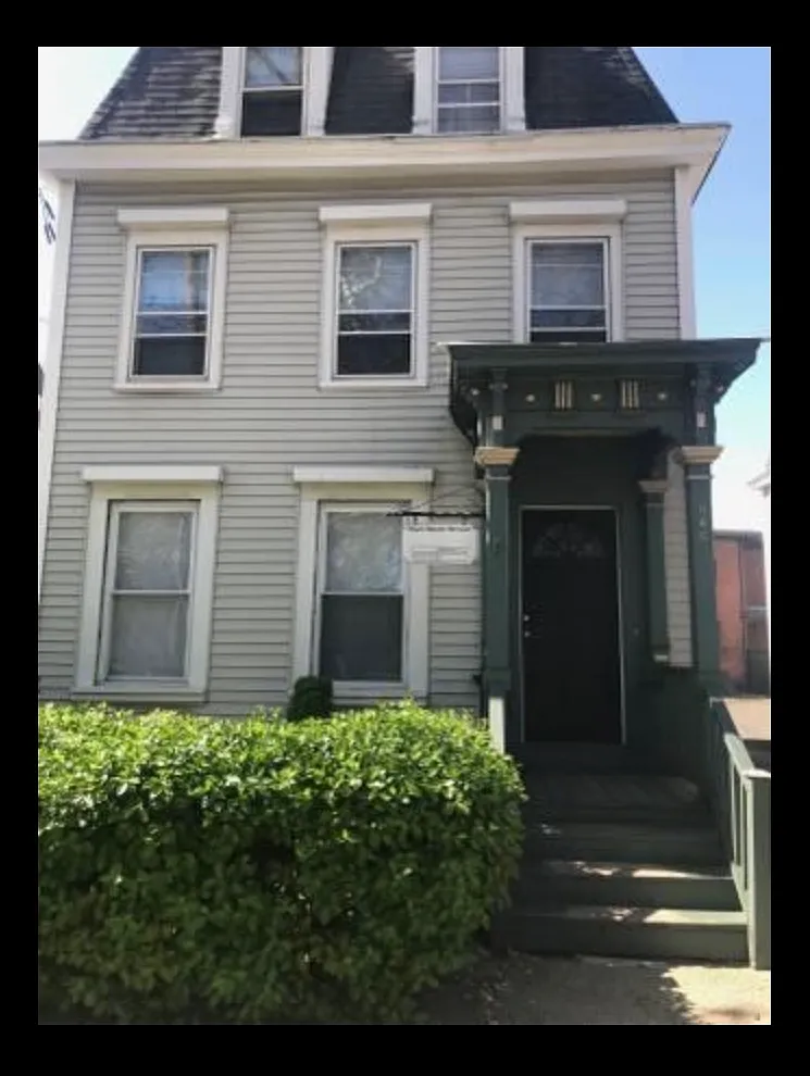 1 bed, 650 sqft, $1,600 — Photo 1