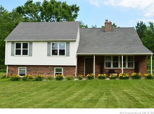 500 Hale St, Suffield, CT 06078