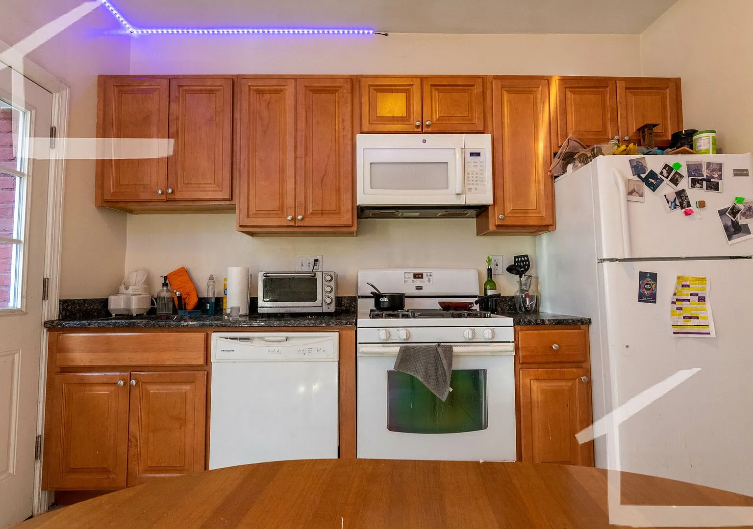 Check out this 3 bed in Brighton... — Photo 1