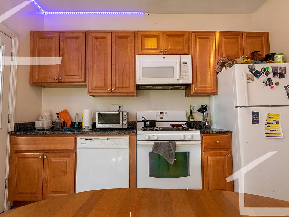 55 Brackett St #2