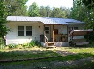 997 Peach Grove Rd, Louisa, VA 23093