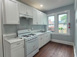 86 S Fulton St #1, Woodbridge, NJ 07095