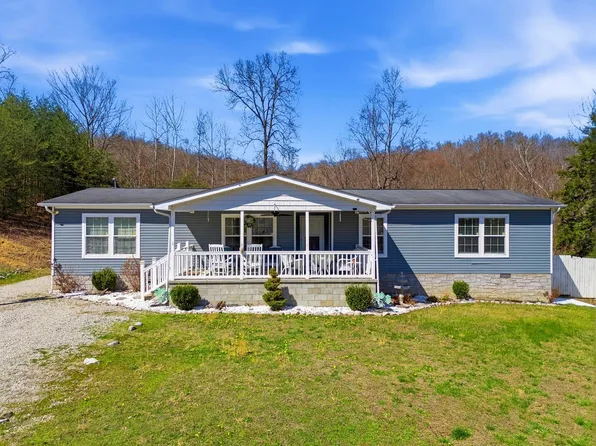 160 Guy Ln, Fort Gay, WV 25514