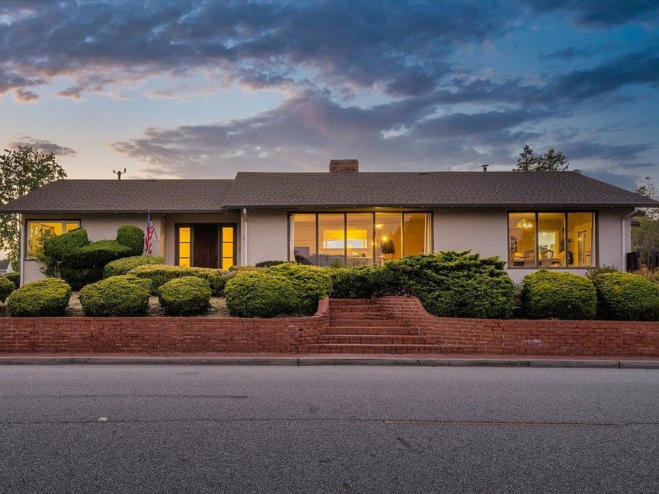 1011 Laurent St Santa Cruz CA 95060 Zillow