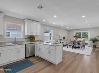 129 Narberth Way, Toms River, NJ 08757