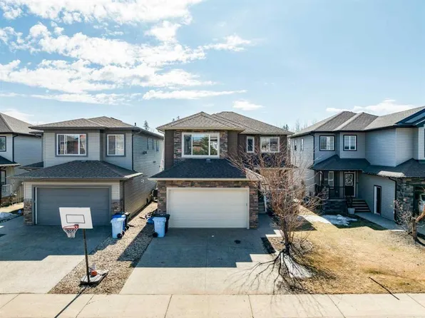 185 W Falcon Dr, Wood Buffalo, AB T9K 0R8