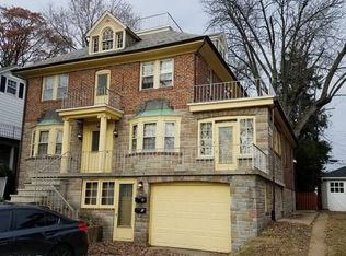 641 Aldershot Rd #2, Baltimore, MD 21229