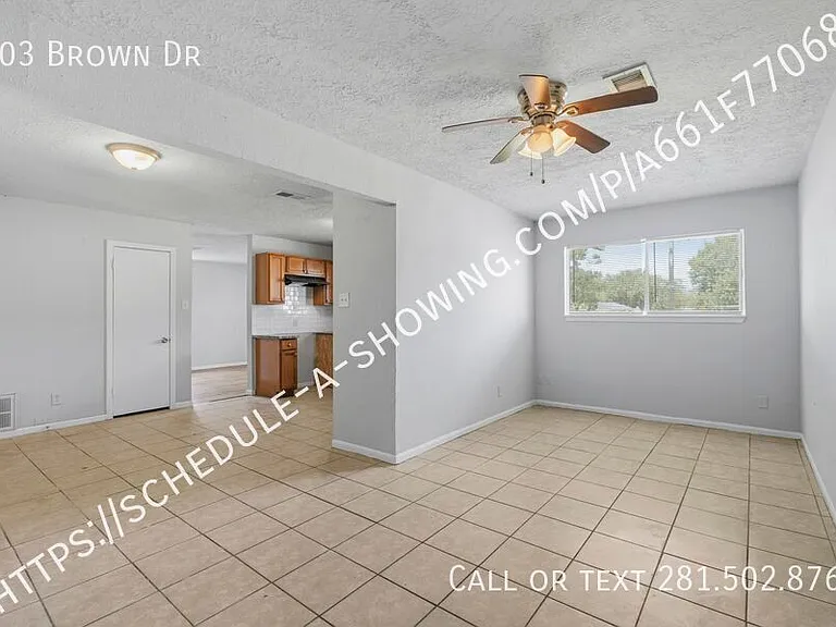 303 Brown Dr — Photo 7