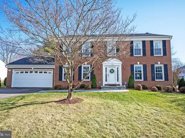13307 Virginia Willow Dr, Fairfax, VA 22033