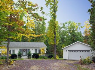 12192 Brent Town Rd, Midland, VA 22728