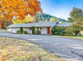 7997 N Applegate Rd, Grants Pass, OR 97527