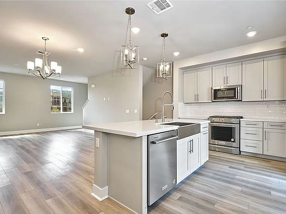 Kitchen / Great Room