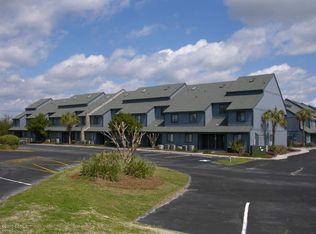 9201 Coast Guard Rd #F107, Emerald Isle, NC 28594
