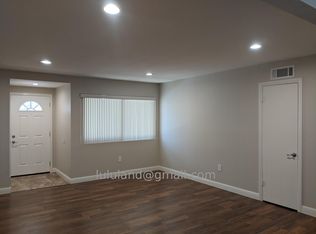 3917 S Ross St UNIT C, Santa Ana, CA 92707