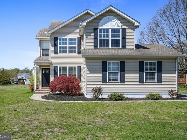 17 Dandelion Dr, Harrington, DE 19952