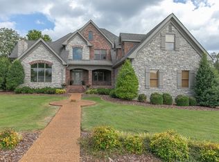 1502 Avellino Cir, Murfreesboro, TN 37130