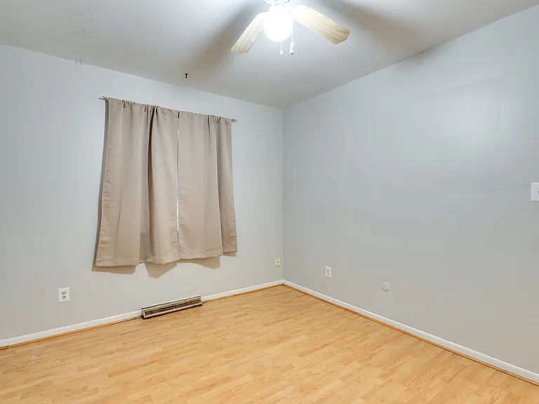 1524 Robin Ln — Photo 16