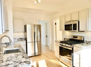 2541 W Belden Ave #A, Chicago, IL 60647