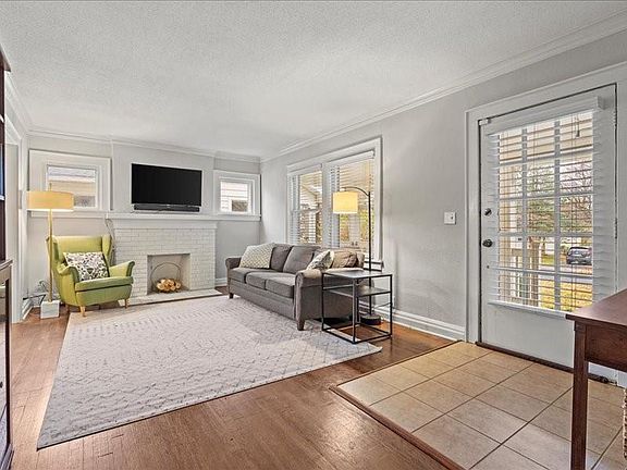 4th image of 7527 Madison Ave