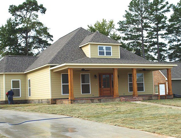 1st image of 1242 Westbrook Dr