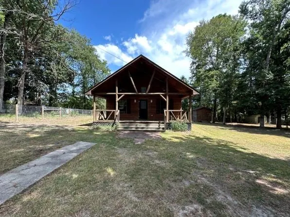 798 Port Blvd, Trinity, TX 75862