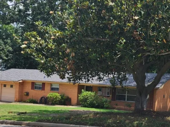 1714 W Charles St, Tyler, TX 75702