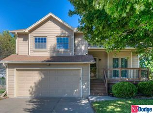 12610 Lillian St, Omaha, NE 68138