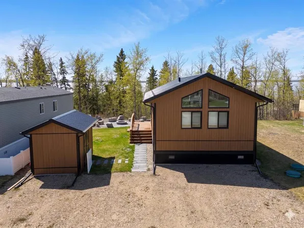 41310 E Range Rd #282-111, Lacombe County, AB T4L 2N3