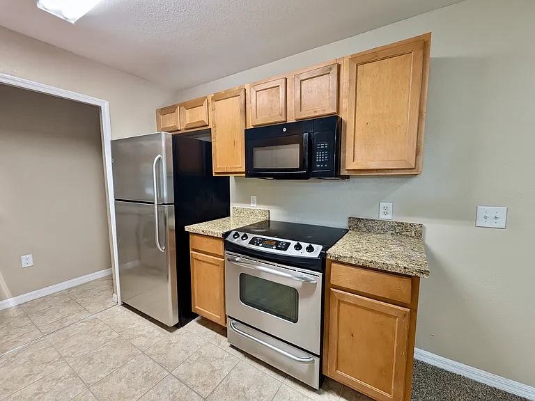 Modern Appliances and plenty of workspace!