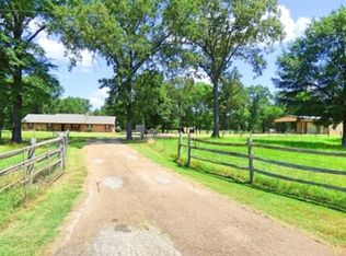 538 County Road 1250, Mount Pleasant, TX 75455