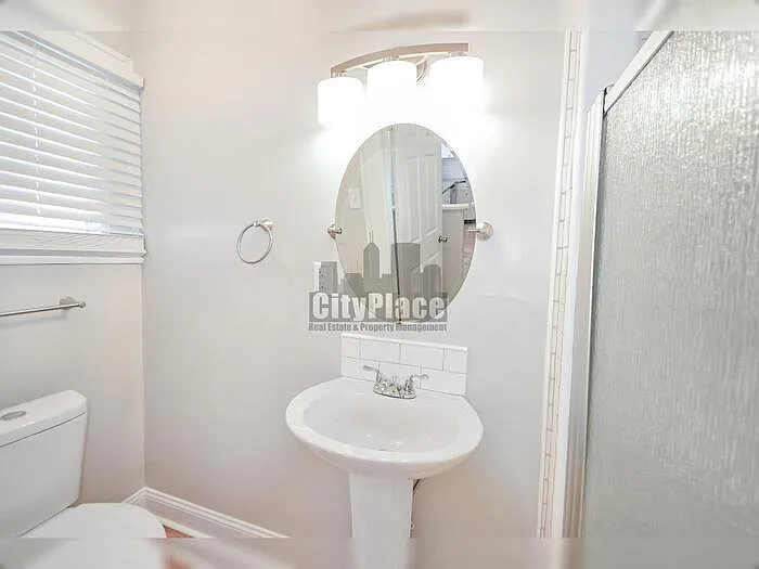 752 Cottage Ave — Photo 17