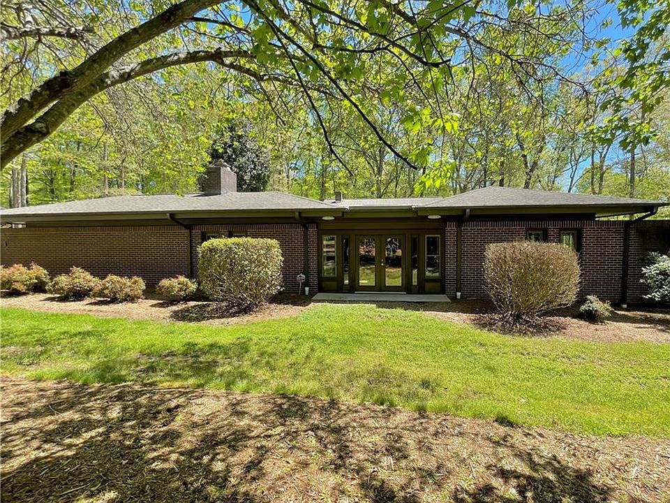 116 Edinburg Rd, Pickens, SC 29671 MLS 20265990 Zillow