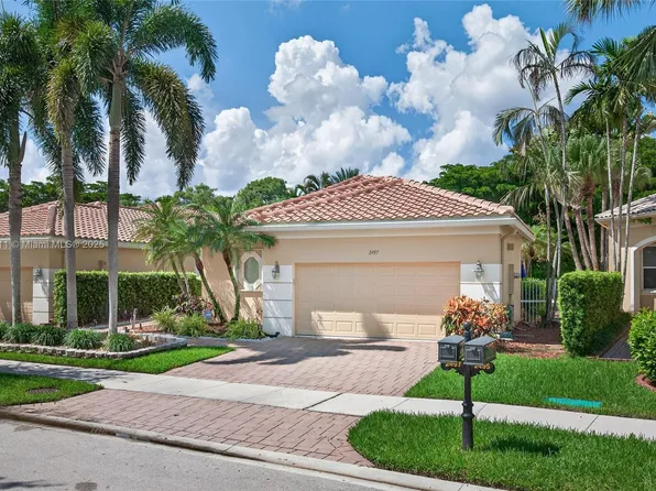 2497 Bay Isle Dr, Fort Lauderdale, FL 33327