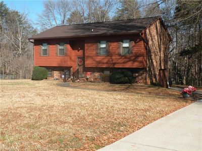 123 Churchland Dr, Winston Salem, NC, 27101