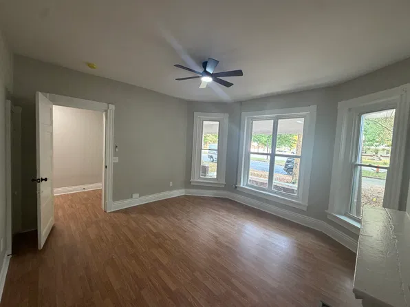 3834 Southern Pkwy APT 2, Louisville, KY 40214